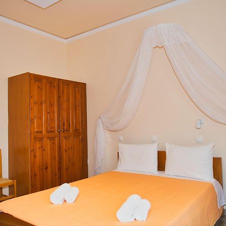 Villa Nikos Karamolegkos Kamari Luaran gambar