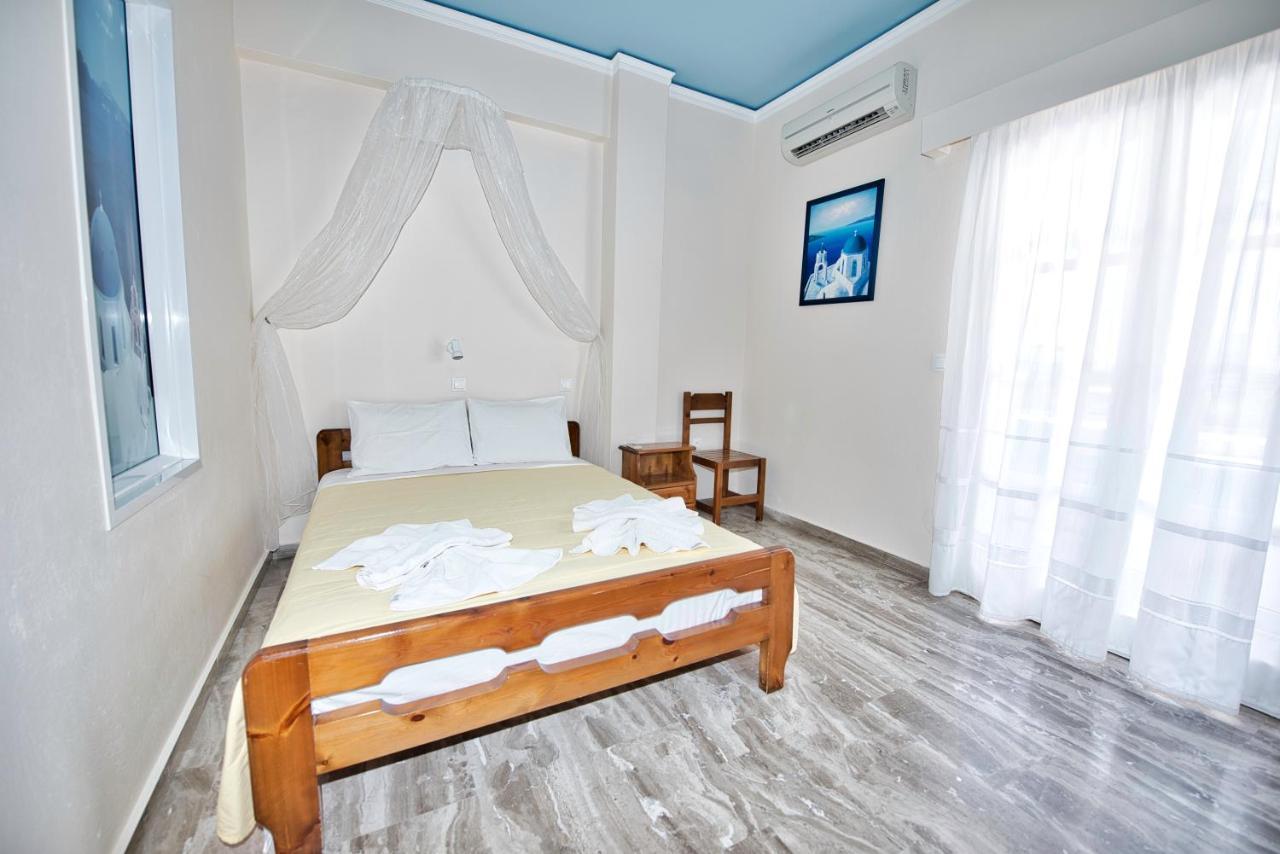 Villa Nikos Karamolegkos Kamari Luaran gambar