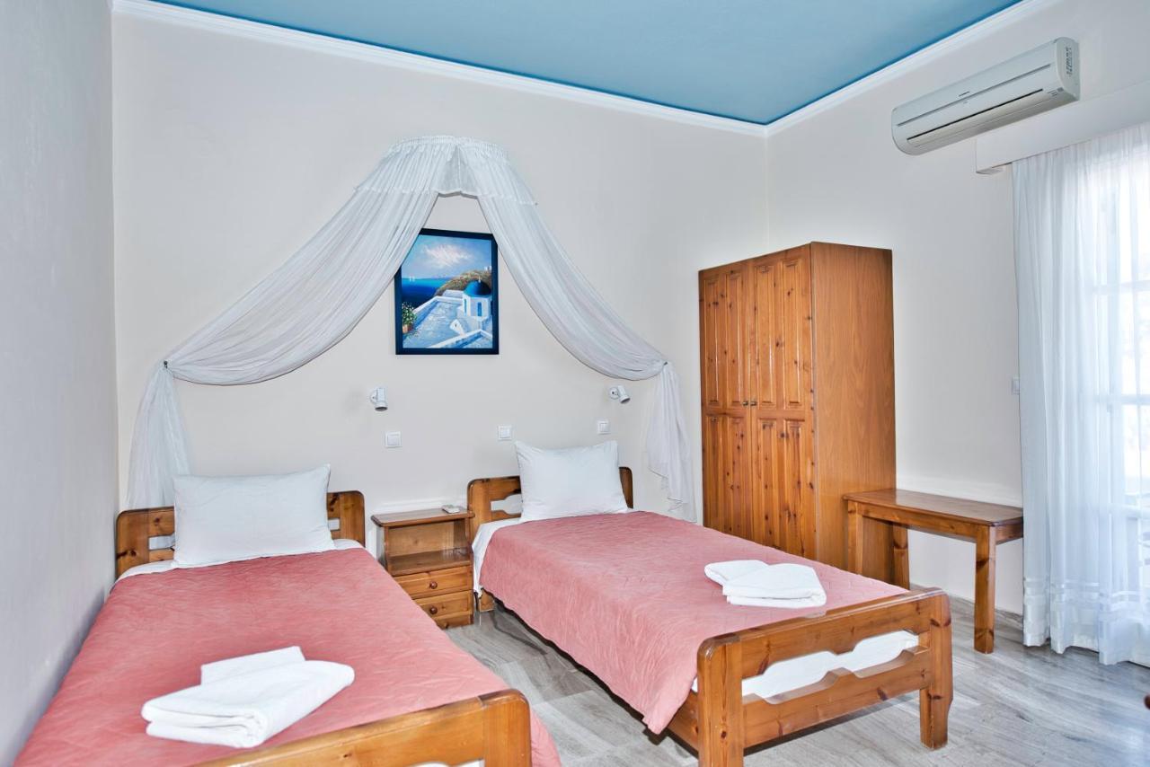 Villa Nikos Karamolegkos Kamari Luaran gambar